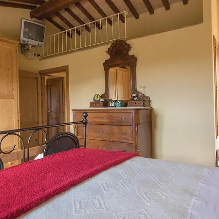Villa Diana Collelungo (Baschi)