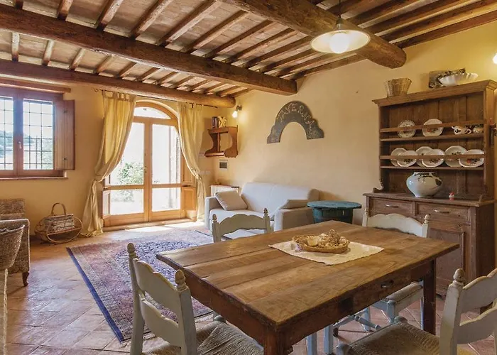 Diana Esclusiva Con Piscina Per In Pieno Relax